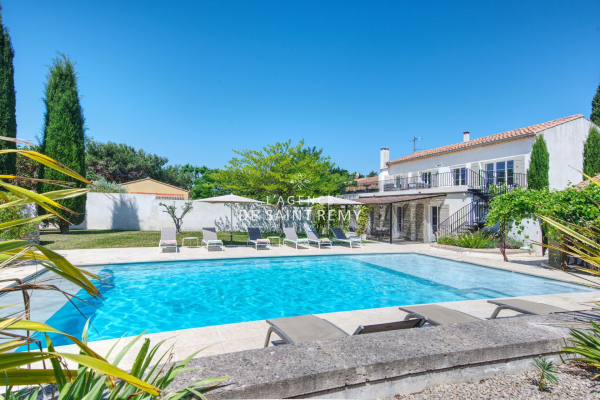 Maison de luxe à vendre à Saint-Rémy-de-Provence, 1 990 000 €, Photo 1