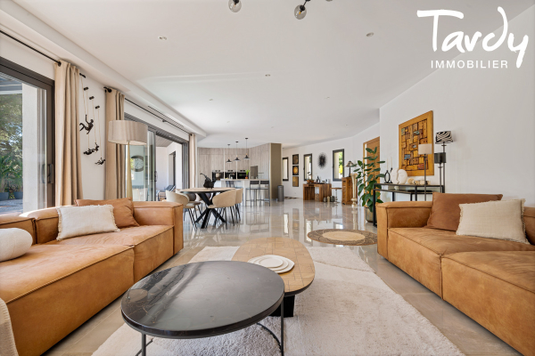 Maison de luxe à vendre à Saint-Cyr-sur-Mer, 1 695 000 €, Photo 5