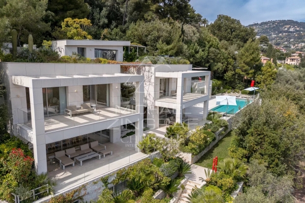 Maison de luxe à louer à Saint-Jean-Cap-Ferrat, 47 000 €, Photo 1