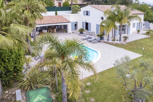 Luxury House for sale in Valbonne, 1 690 000 €