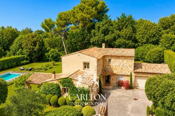 Luxury House for sale in Saint-Paul-de-Vence, 2 490 000 €, Photo 2