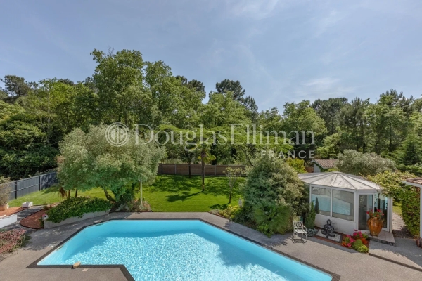 Luxury House for sale in Saint-Aubin-de-Médoc, 1 100 000 €, Photo 4