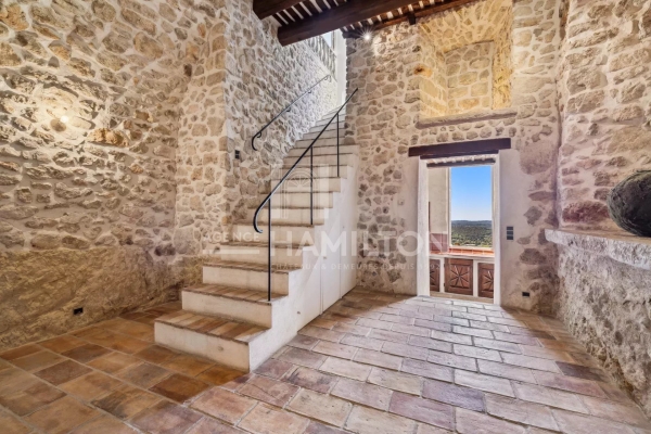 Luxury House for sale in Châteauneuf-Grasse, 750 000 €, Photo 1
