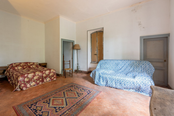 Luxury House for sale in Vénéjan, 1 600 000 €, Photo 2