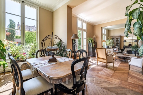 Maison de luxe à vendre à Montfort-l'Amaury, 1 386 000 €, Photo 2