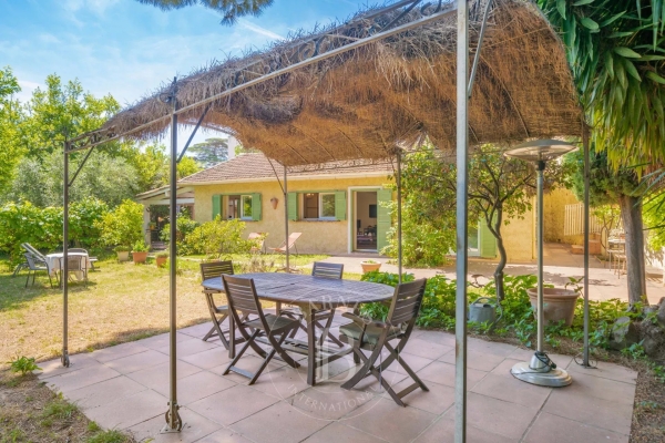 Maison de luxe à vendre à Cannes, 1 390 000 €, Photo 3