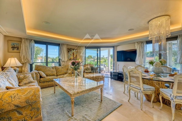 Luxury Apartment for sale in Antibes, 2 900 000 €, Photo 4