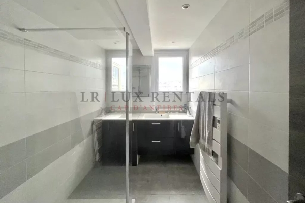 Appartement de luxe à vendre à Juan-les-Pins, 699 000 €, Photo 5