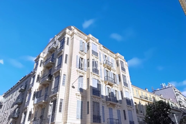 Luxury Apartment for sale in Nice, 365 000 €, Photo 1