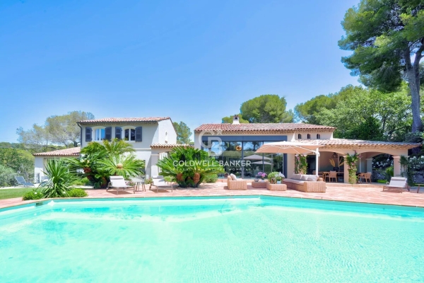 Maison de luxe à vendre à Mougins, 3 290 000 €, Photo 1