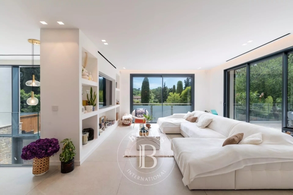 Luxury House for sale in Valbonne, 1 995 000 €, Photo 2