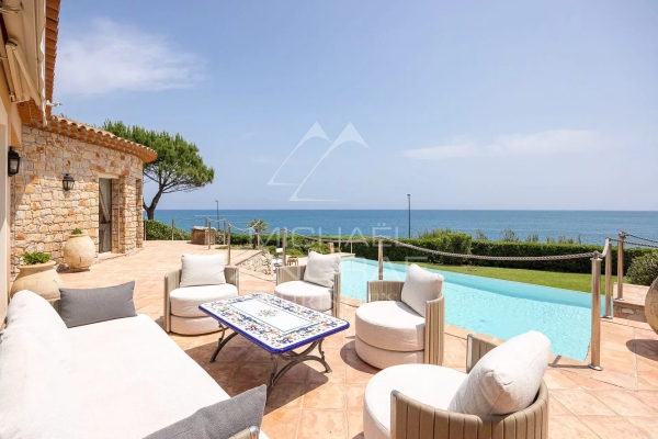 Maison de luxe à louer à Cap d'Antibes, 10 000 €, Photo 1