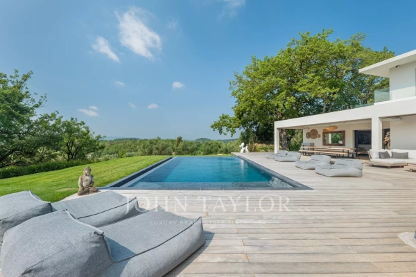 Maison de luxe à vendre à Opio, 3 750 000 €, Photo 1