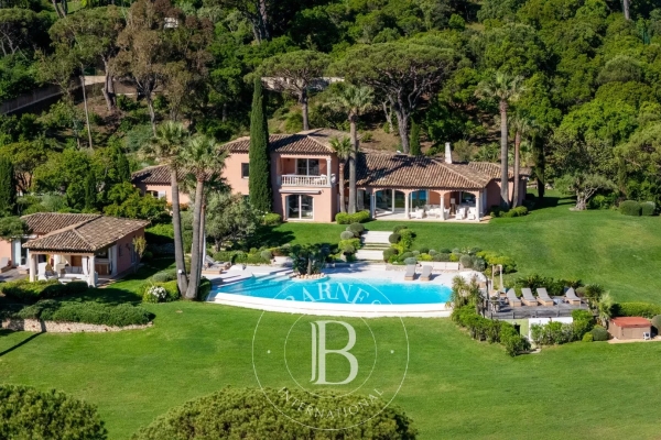 Maison de luxe à vendre à Ramatuelle, 32 000 000 €, Photo 2