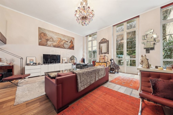 Luxury Apartment for sale in Paris 3Ème, 1 890 000 €, Photo 1