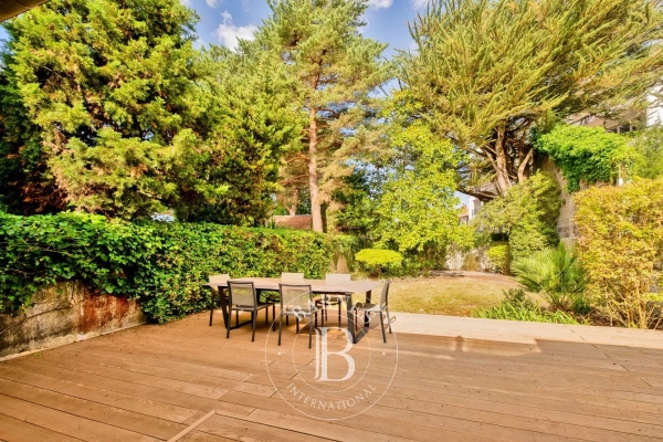 Maison de luxe à vendre à Bordeaux, 998 000 €, Photo 1