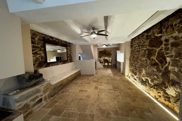 Appartement de luxe à vendre à Grimaud, 525 000 €, Photo 3