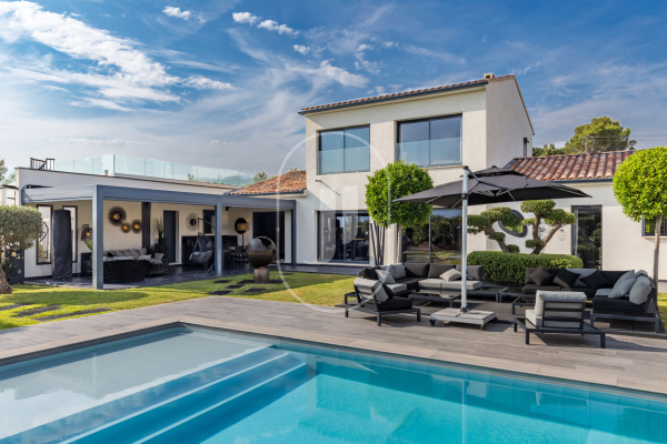 Maison de luxe à vendre à Beaumettes, 2 775 000 €, Photo 2