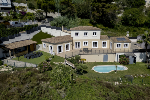 Maison de luxe à vendre à Èze, 1 895 000 €, Photo 1