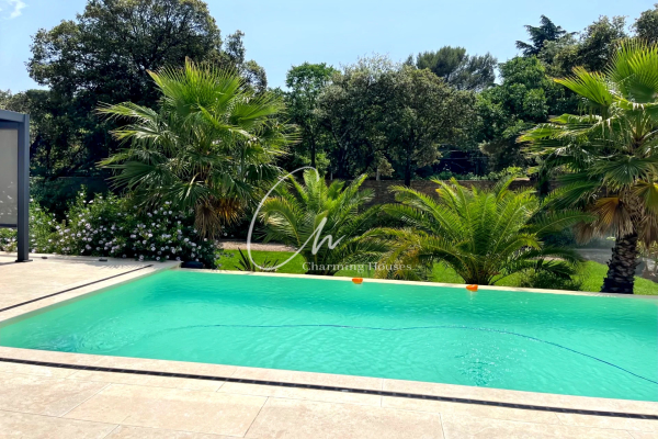 Luxury House for sale in Nîmes, 880 000 €, Photo 2