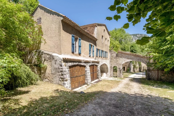 Luxury House for sale in Andon, 2 500 000 €, Photo 3