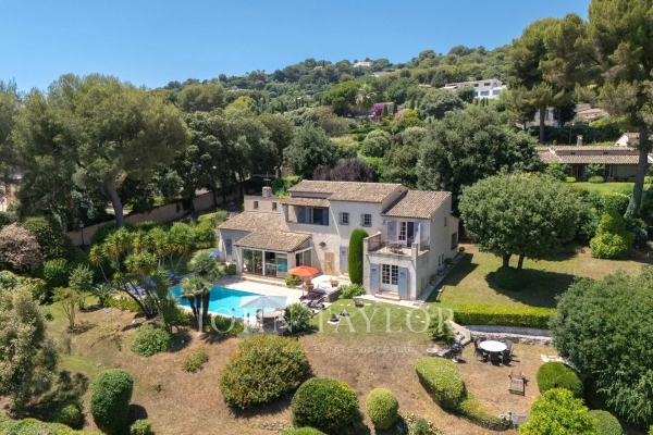 Maison de luxe à vendre à Saint-Paul-de-Vence, 2 980 000 €, Photo 1