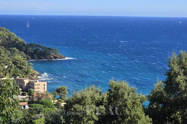 Maison de luxe à vendre à Rayol Canadel sur Mer, 1 500 000 €, Photo 1