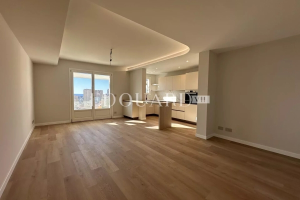 Luxury Apartment for sale in Roquebrune-Cap-Martin, 1 180 000 €, Photo 2