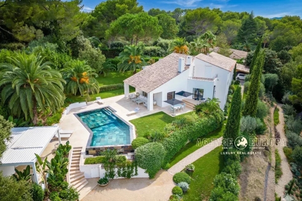 Maison de luxe à vendre à Mougins, 4 950 000 €, Photo 1