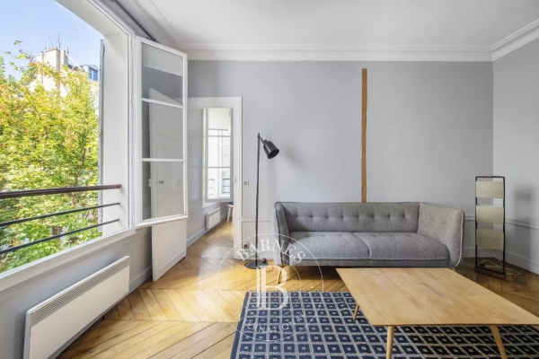Luxury Apartment for sale in Paris 6Ème, 1 100 000 €, Photo 3