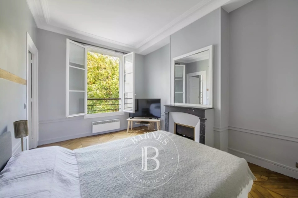 Luxury Apartment for sale in Paris 6Ème, 1 100 000 €, Photo 6