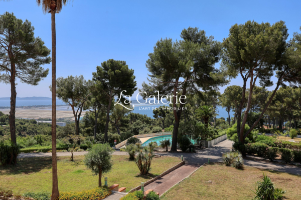 Appartement de luxe à vendre à Hyères, 1 260 000 €, Photo 1