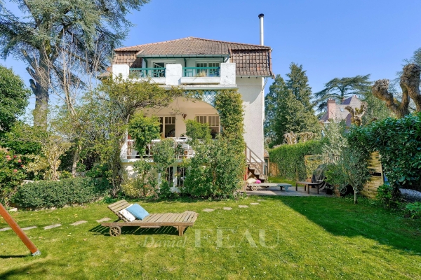 Maison de luxe à vendre à Vaucresson, 1 350 000 €, Photo 1