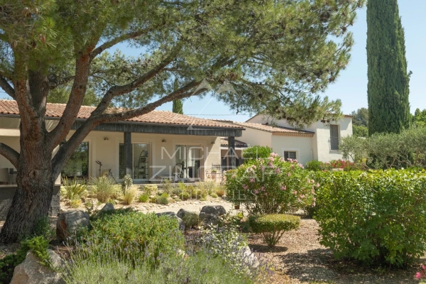 Maison de luxe à vendre à Lauris, 1 200 000 €, Photo 1