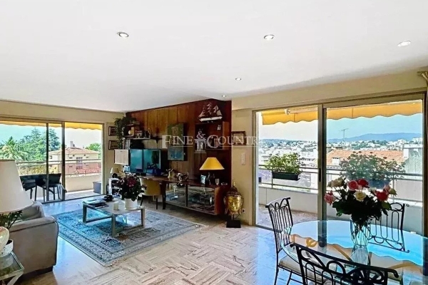 Luxury Apartment for sale in Le Cannet, 640 000 €, Photo 7