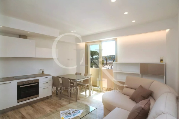 Luxury Apartment for sale in Roquebrune-Cap-Martin, 395 000 €, Photo 3