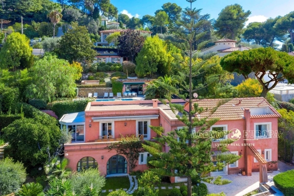 Maison de luxe à vendre à Cannes, 2 100 000 €, Photo 1