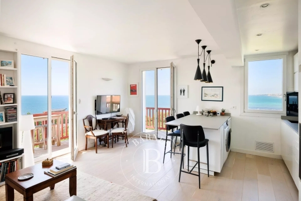 Luxury Apartment for sale in Guéthary, 1 325 000 €, Photo 2
