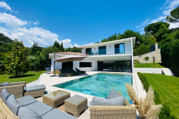 Maison de luxe à vendre à Saint-Paul-de-Vence, 2 490 000 €, Photo 1