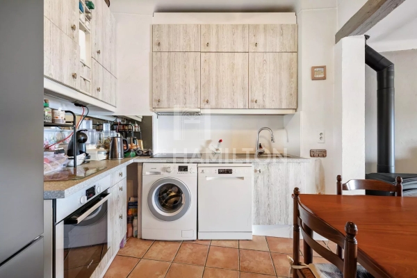 Luxury Apartment for sale in Châteauneuf-Grasse, 235 000 €, Photo 5