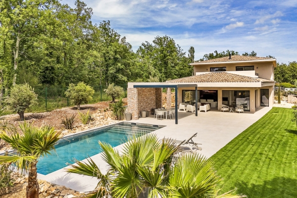 Luxury House for sale in Tourrettes, 3 200 000 €, Photo 1