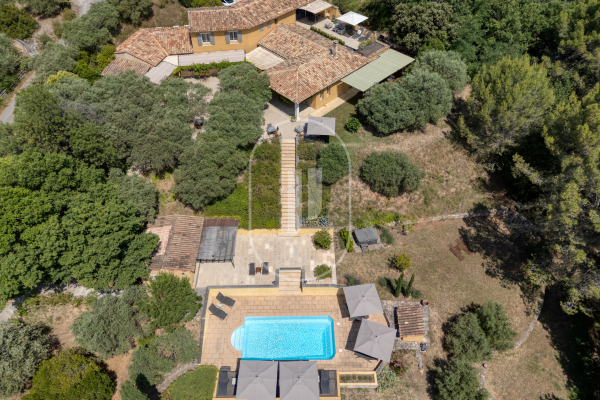 Maison de luxe à vendre à Roussillon, 1 795 000 €, Photo 2