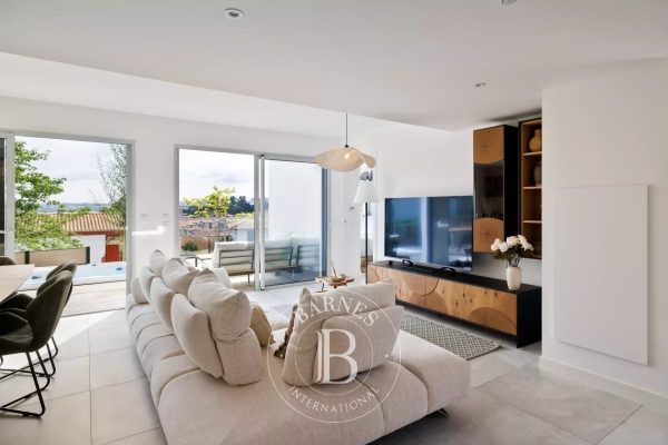 Luxury House for sale in Urrugne, 1 480 000 €, Photo 7