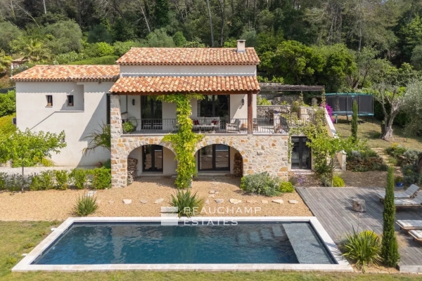 Maison de luxe à louer à Mougins, 14 000 €, Photo 1