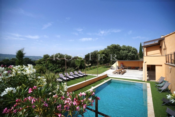 Maison de luxe à vendre à Tulette, 2 400 000 €, Photo 1