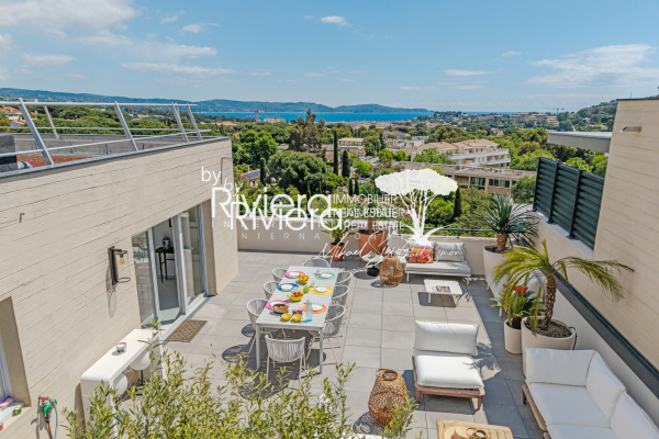 Appartement de luxe à vendre à Cavalaire-sur-Mer, 1 433 250 €, Photo 1