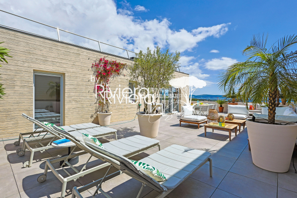 Luxury Apartment for sale in Cavalaire-sur-Mer, 1 433 250 €, Photo 7
