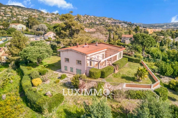 Maison de luxe à vendre à Mandelieu-la-Napoule, 1 390 000 €, Photo 3