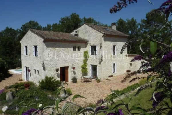 Maison de luxe à vendre à Agen, 730 000 €, Photo 1