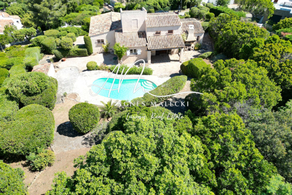 Luxury House for sale in Cavalaire-sur-Mer, 1 344 000 €, Photo 5